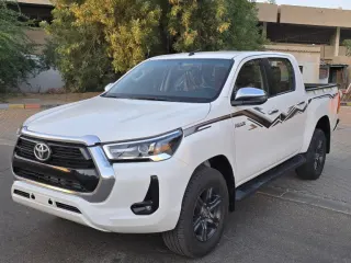 Toyota Hilux 2024 — Auto Trader UAE