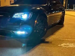 Chrysler 300 2019 — Auto Trader UAE