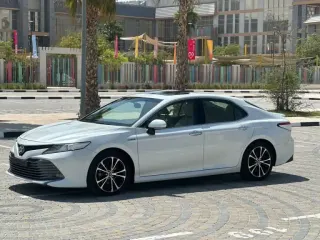 Toyota Camry 2018 — Auto Trader UAE