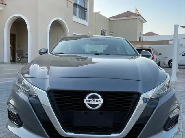 Nissan Altima SV 2021