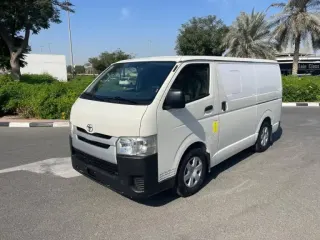 Nissan Urvan 2017 — Auto Trader UAE