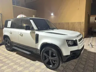 Land Rover Defender 2023 — Auto Trader UAE
