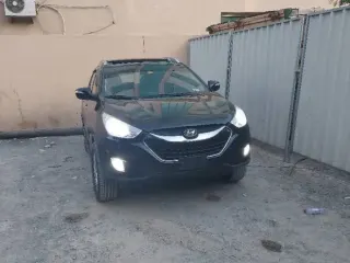 Hyundai Tucson 2011 — Auto Trader UAE