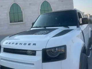 Land Rover Defender 2022 — Auto Trader UAE