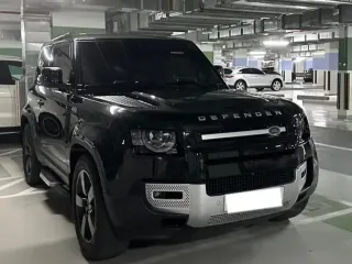 Land Rover Defender HSE 2024 — Auto Trader UAE
