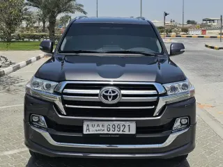 Toyota Land Cruiser GXR 2019 — Auto Trader UAE