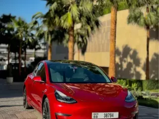 Tesla Model 3 2020 — Auto Trader UAE