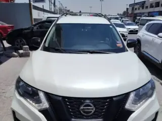 Nissan Rogue SV 2018 — Auto Trader UAE