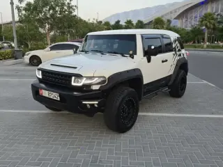 Toyota FJ Cruiser 2010 — Auto Trader UAE