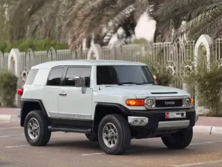 Toyota FJ Cruiser 2012 — Auto Trader UAE