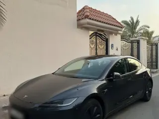 Tesla Model 3 2024 — Auto Trader UAE