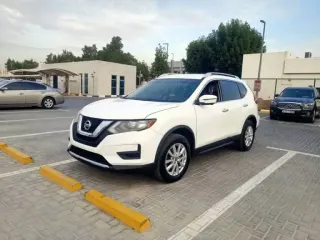 Nissan Rogue SV 2017 — Auto Trader UAE