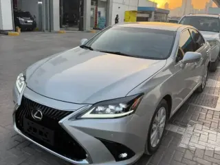 Lexus ES 350 2011 — Auto Trader UAE
