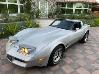 Chevrolet Corvette 1981 — Auto Trader UAE