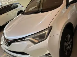 تويوتا راف فور VX 2017 — Auto Trader UAE