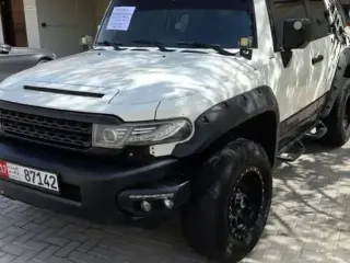 Toyota FJ Cruiser 2010 — Auto Trader UAE