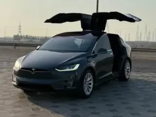 Tesla Model X 2018 — Auto Trader UAE