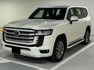 Toyota Land Cruiser GXR 2023 — Auto Trader UAE