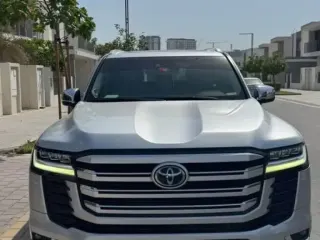Toyota Land Cruiser VXR 2022 — Auto Trader UAE