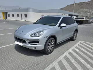 Porsche Cayenne 2011 — Auto Trader UAE