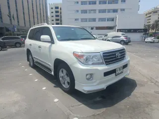 تويوتا لاند كروزر 2013 — Auto Trader UAE