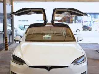 Tesla Model X 2017 — Auto Trader UAE