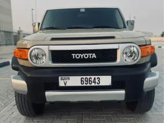 Toyota FJ Cruiser 2014 — Auto Trader UAE