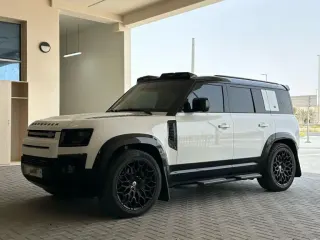 Land Rover Defender 2023 — Auto Trader UAE