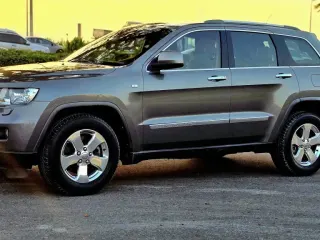 Jeep Grand Cherokee 2013 — Auto Trader UAE