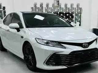 Toyota Camry 2023 — Auto Trader UAE