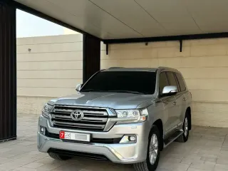 Toyota Land Cruiser GXR 2018 — Auto Trader UAE