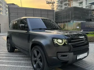 Land Rover Defender 2023 — Auto Trader UAE