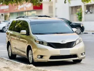 Toyota Sienna 2015 — Auto Trader UAE