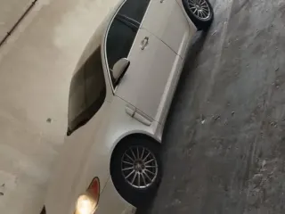Jaguar Xf 2010 — Auto Trader UAE