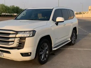 Toyota Land Cruiser GXR 2024 — Auto Trader UAE