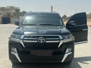 Toyota Land Cruiser GXR 2021 — Auto Trader UAE