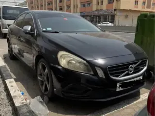 فولفو S 60 2013 — Auto Trader UAE