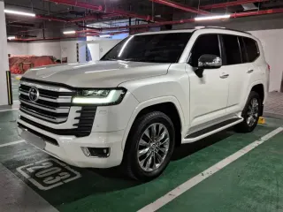 Toyota Land Cruiser VXR 2022 — Auto Trader UAE