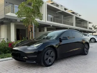 Tesla Model 3 2021 — Auto Trader UAE