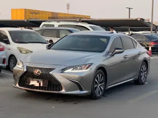 Lexus ES 350 2019 — Auto Trader UAE