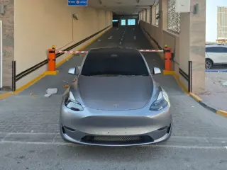 Tesla Model Y 2023 — Auto Trader UAE
