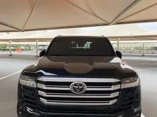 Toyota Land Cruiser GXR 2024 — Auto Trader UAE