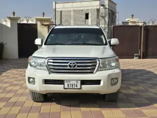 Toyota Land Cruiser GXR 2012 — Auto Trader UAE