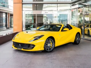Ferrari 812 2022 — Auto Trader UAE