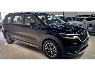 Kia Carnival 2023 — Auto Trader UAE