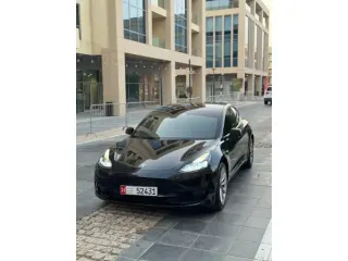 Tesla Model 3 2023 — Auto Trader UAE