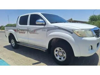Toyota Hilux 2013 — Auto Trader UAE