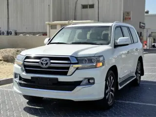 تويوتا لاند كروزر 2019 — Auto Trader UAE