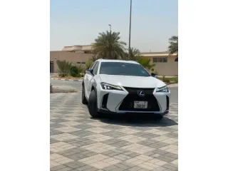 لكزس UX 2020 — Auto Trader UAE