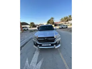 Toyota Land Cruiser VXR 2021 — Auto Trader UAE